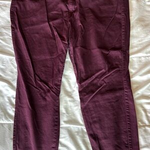 Women's Burgundy Skinny Jeans 26W